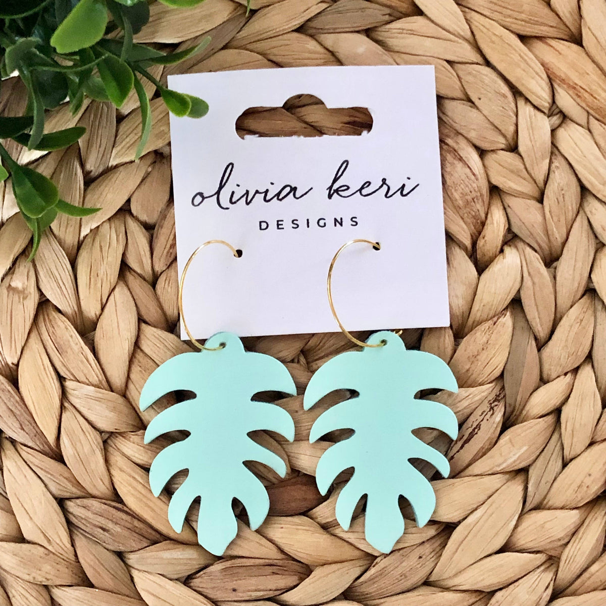 Monstera Leaf - Spring