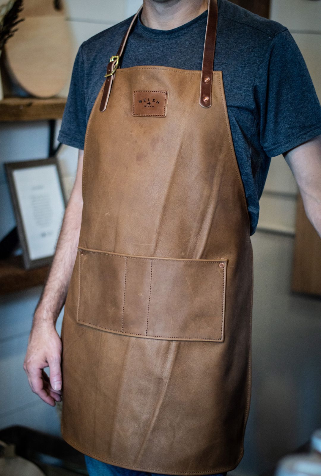 LEATHER APRON