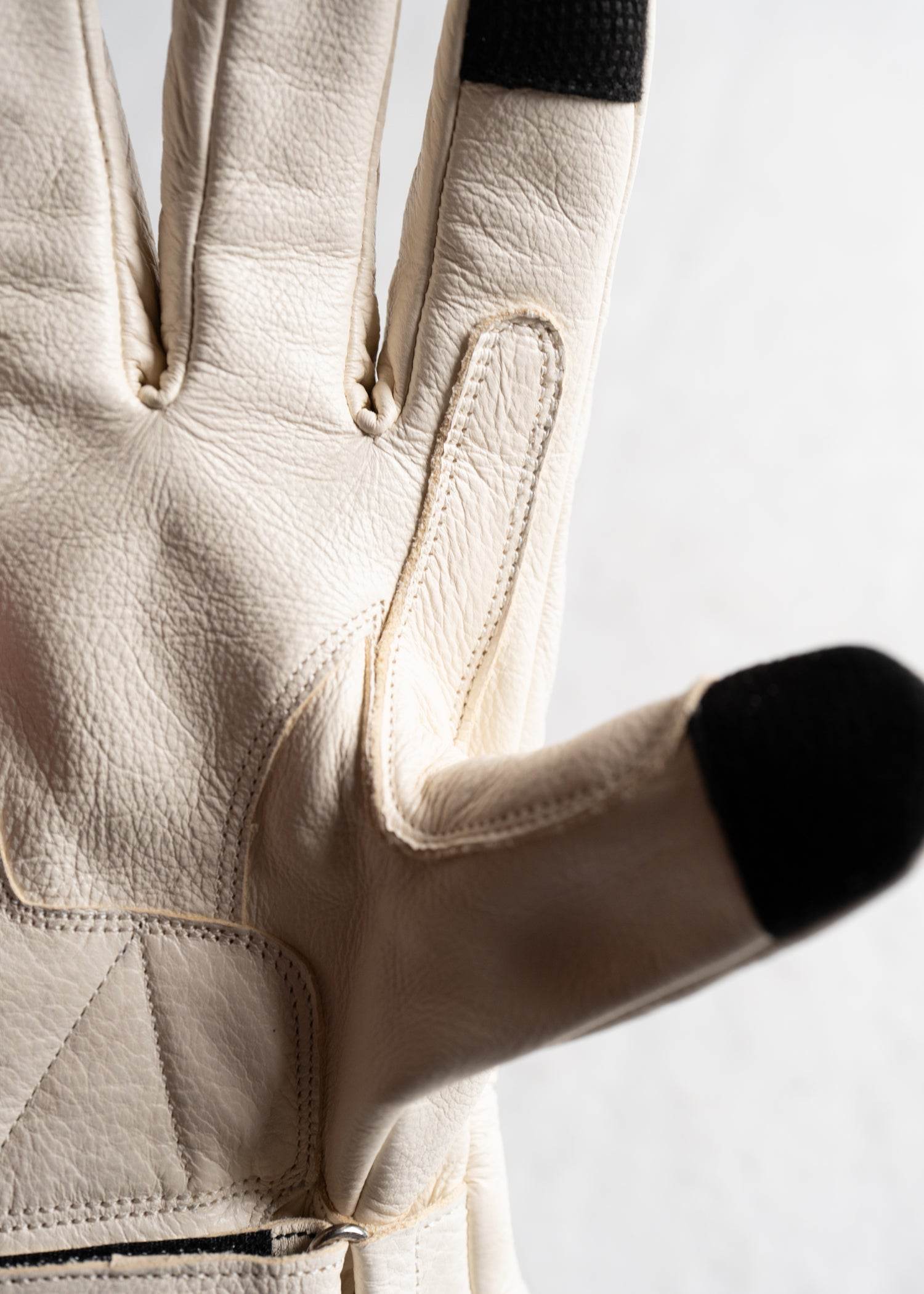 INR X VAHNA Moto Gloves